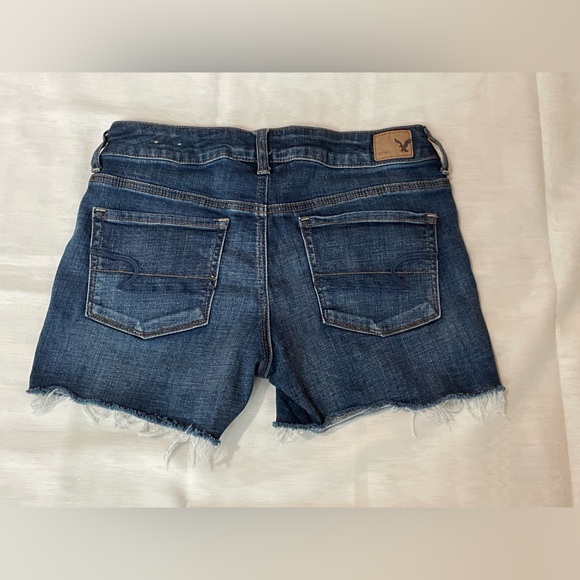 American Eagle Outfitters: Jean Shorts - Picture 13 of 15